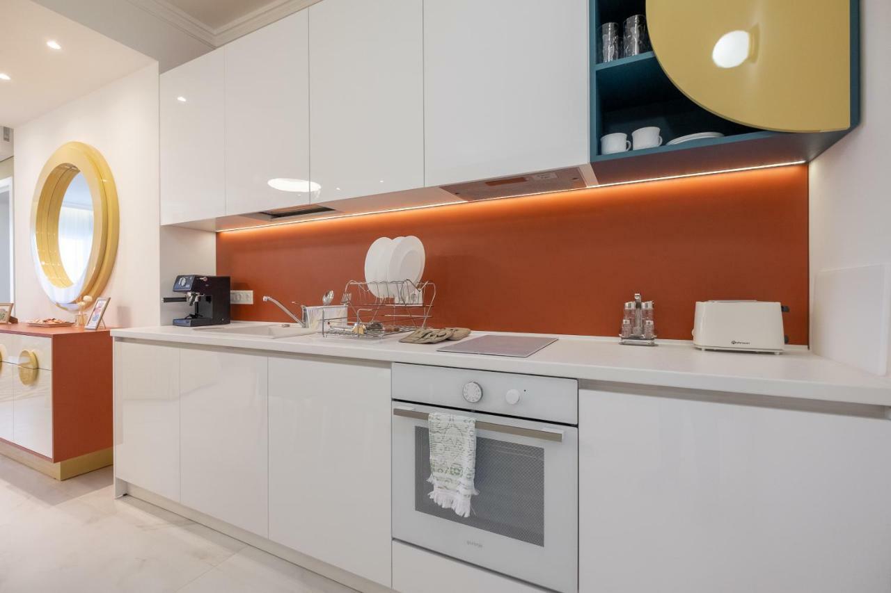Vitosha Blvd 3-Bedroom, 2-Bathroom Lux Suite Sofia Exterior foto